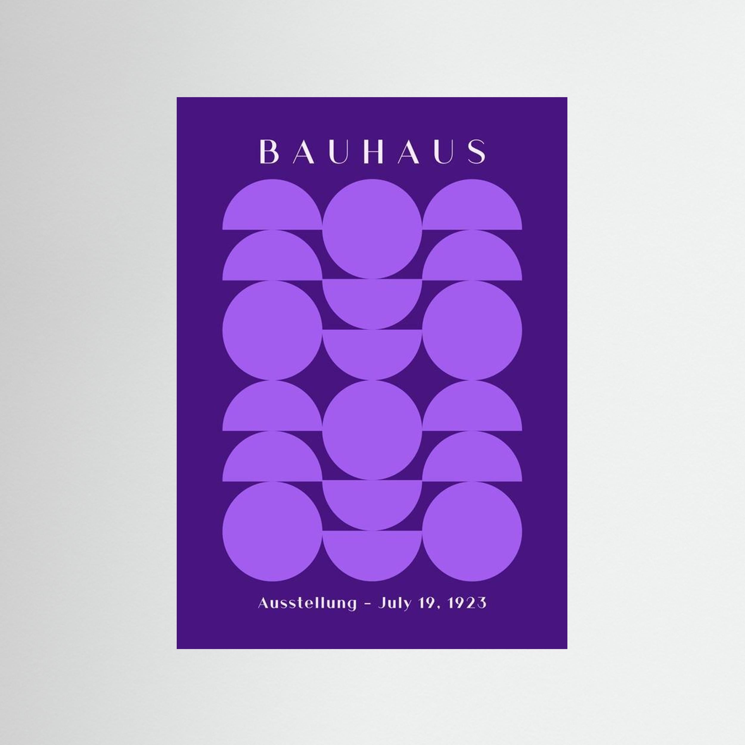 Bauhaus Ausstellung Violet